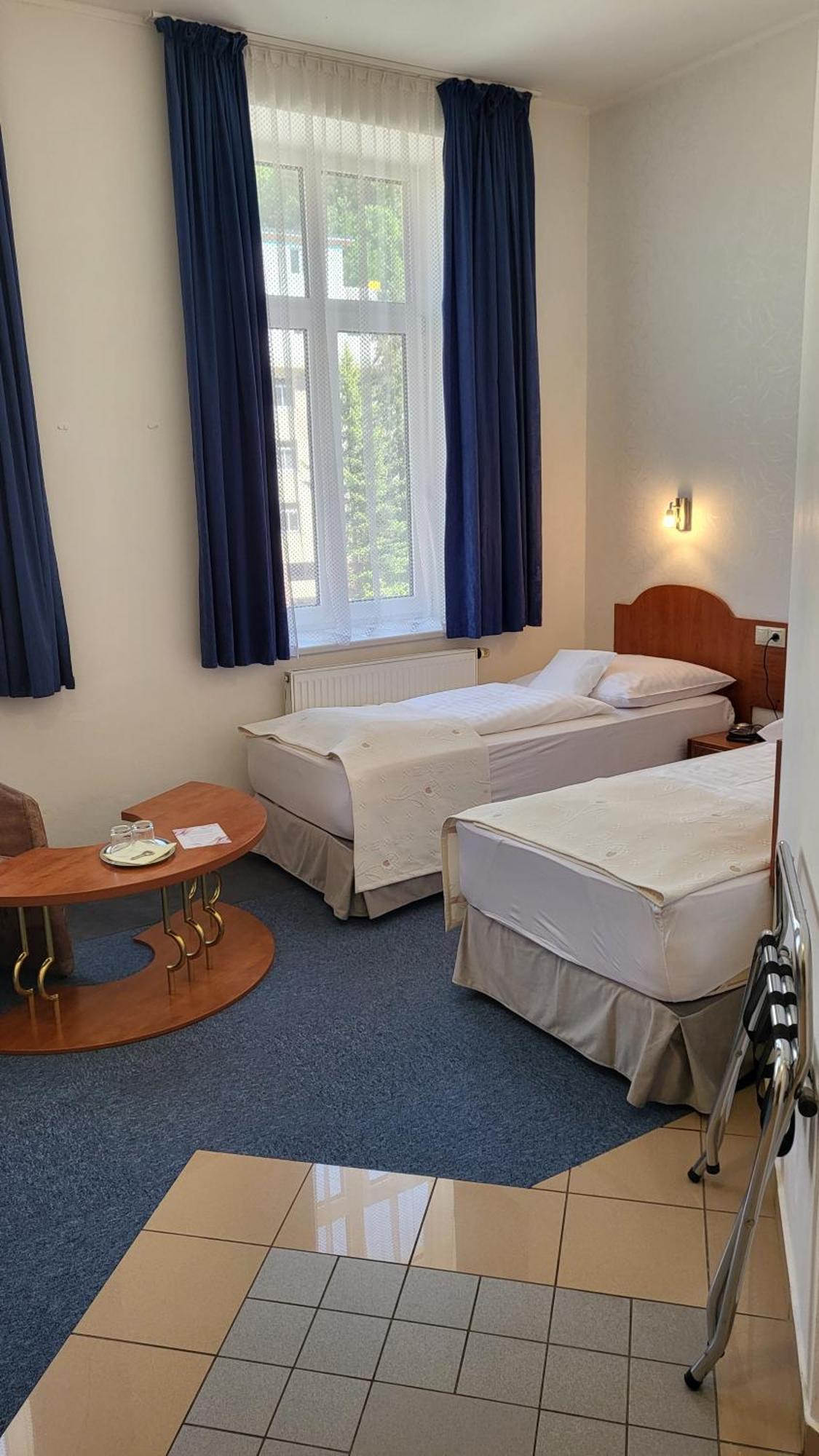 Hotel Margit Trencianske Teplice Exterior photo